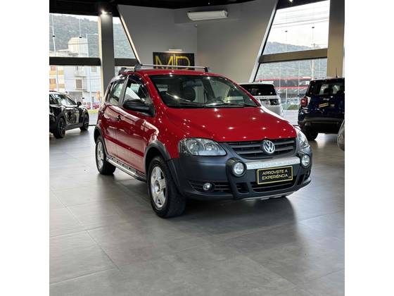 VOLKSWAGEN CROSSFOX 1.6 MI FLEX 8V 4P MANUAL